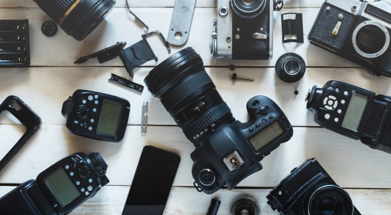 CAMERA ACCESSRIES